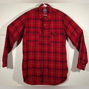 Vintage Pendleton Plaid Button Up Shirt Red 100% Wool Pockets Mens M 15 1/2